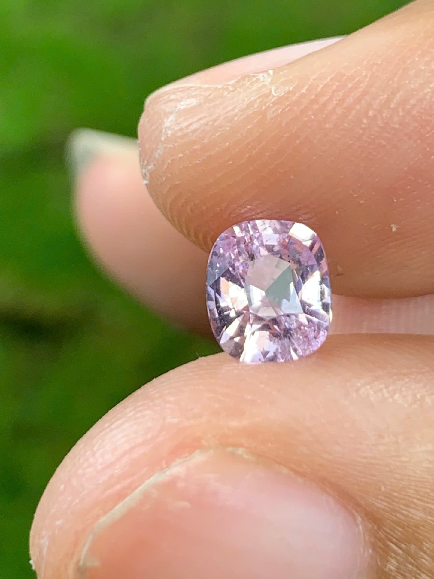 Natural Light Pink Sapphire LucYen 1.01ct - 29072529