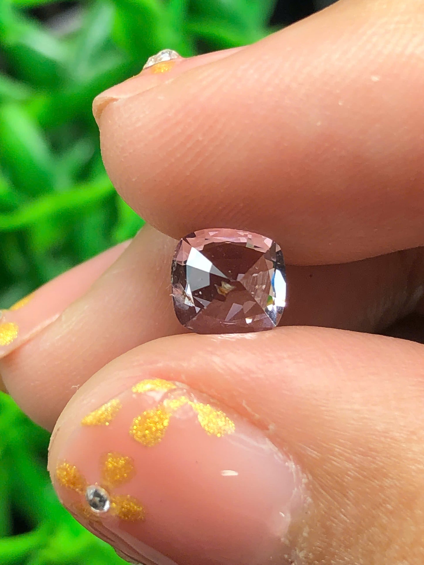 Natural Grey spinel LucYen 1.03ct - 29122512