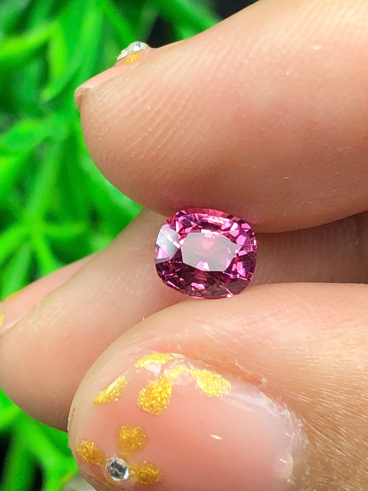 Natural red Pink spinel LucYen 0.89ct - 29122513