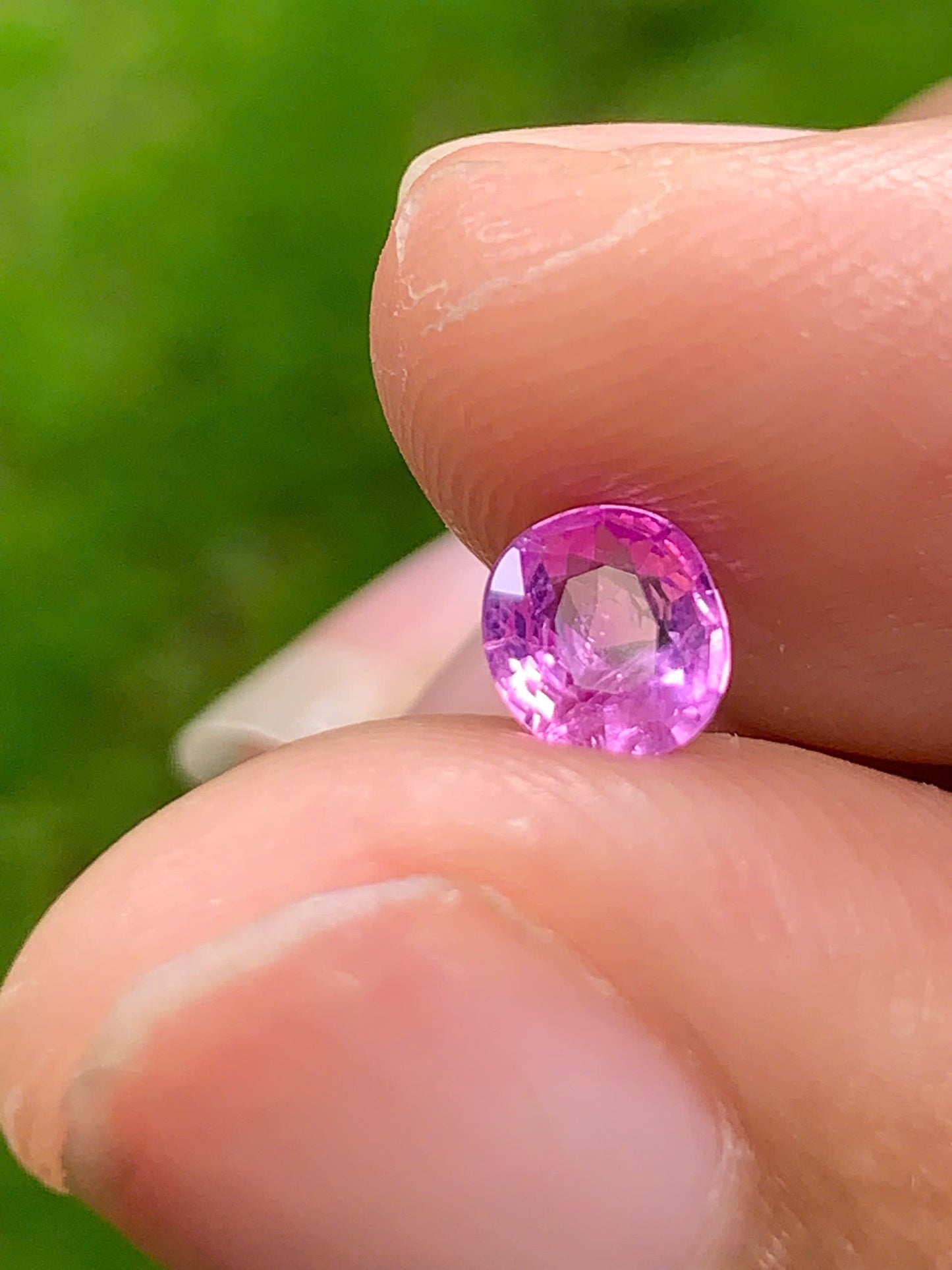 Natural Purplish Pink  Sapphire LucYen 0.56ct - 24072510