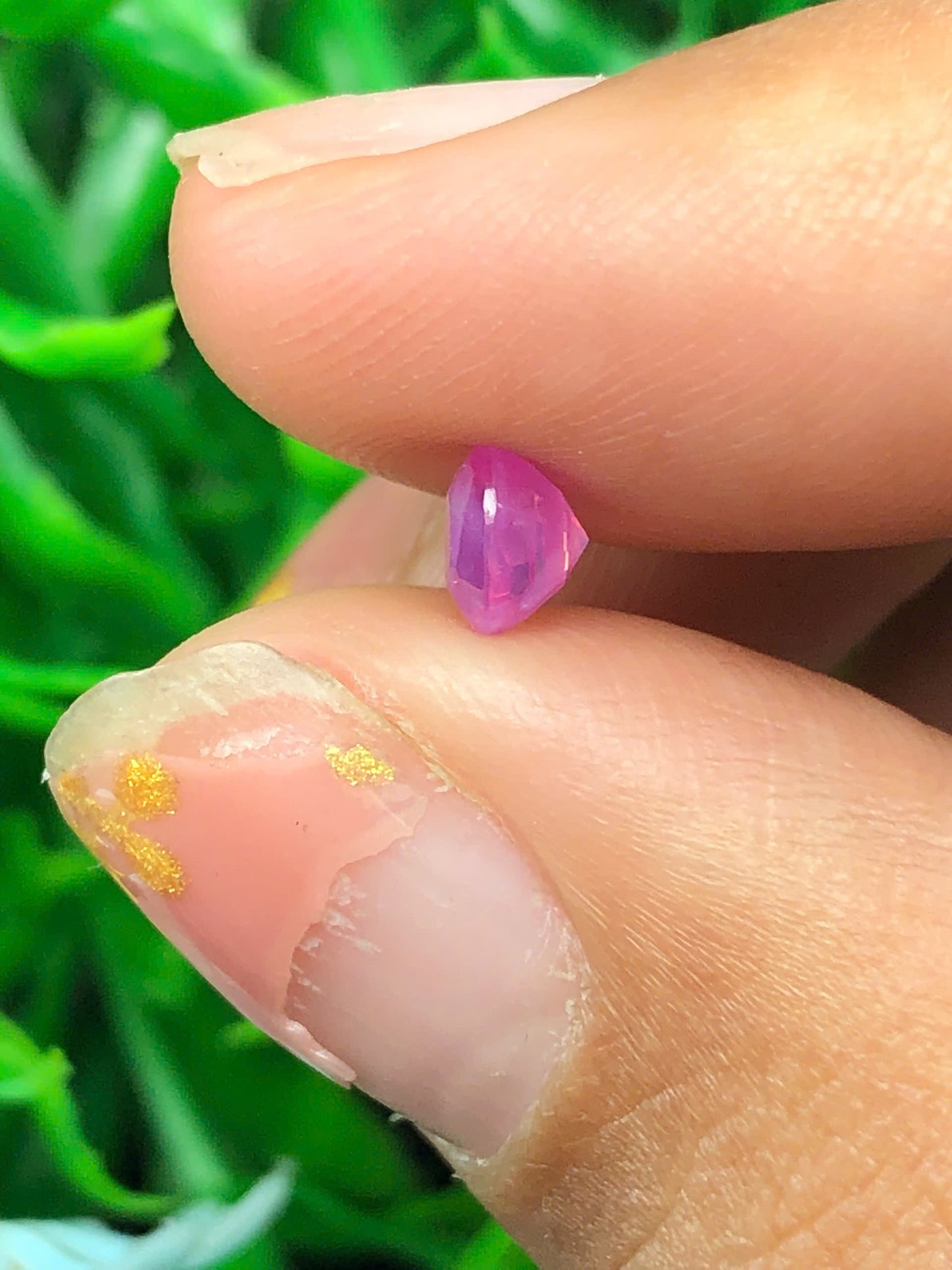 Natural pink sapphire LụcYên 0.69ct_ 02112501