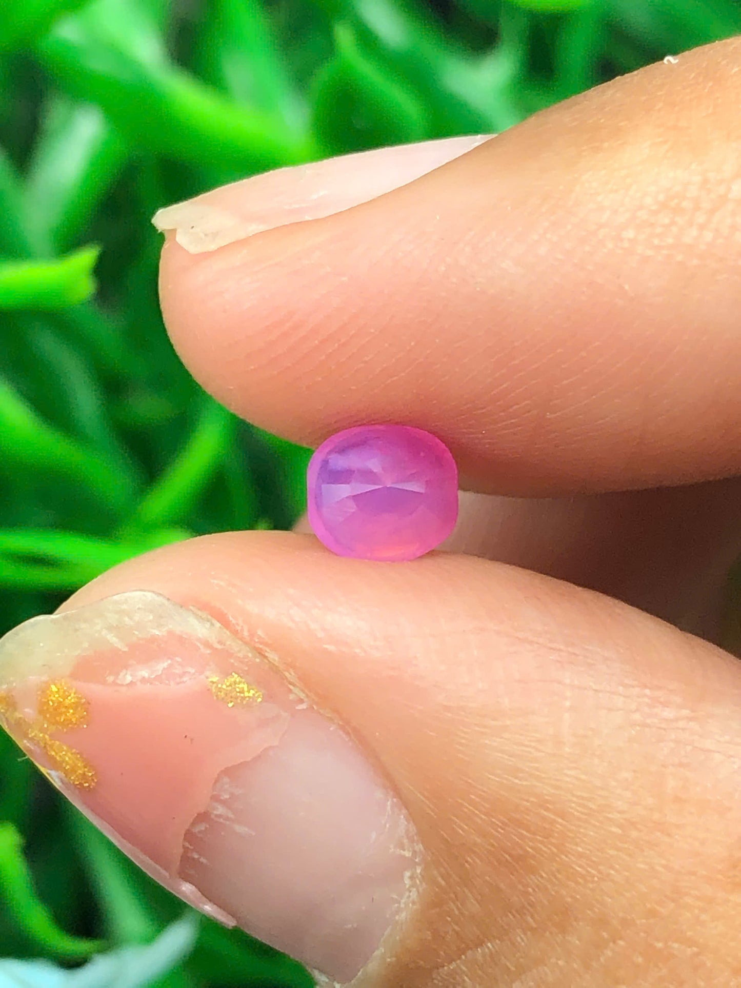 Natural pink sapphire LụcYên 0.69ct_ 02112501