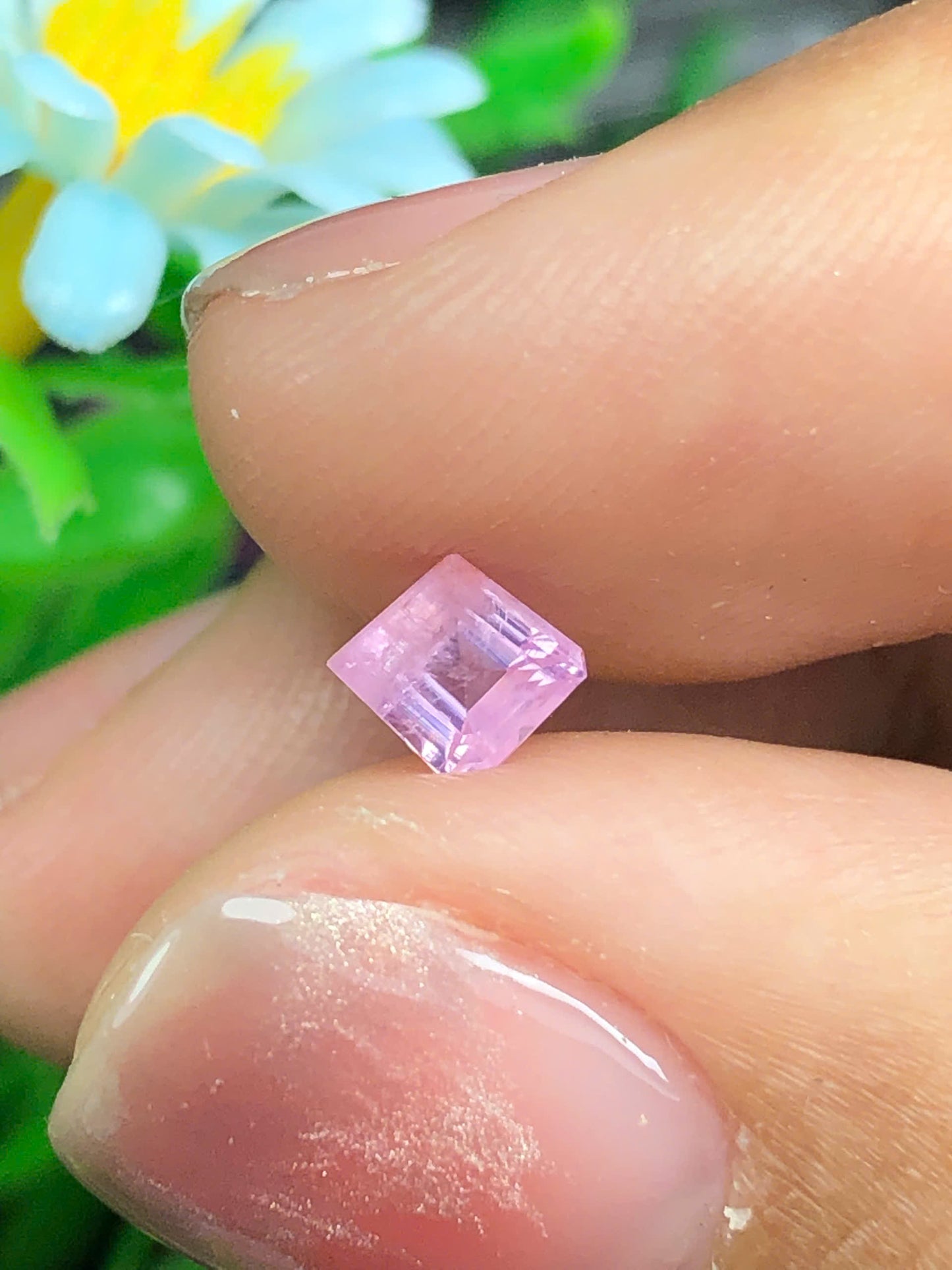 Natural Silky Pink sapphire 0.435cts_ 21012613