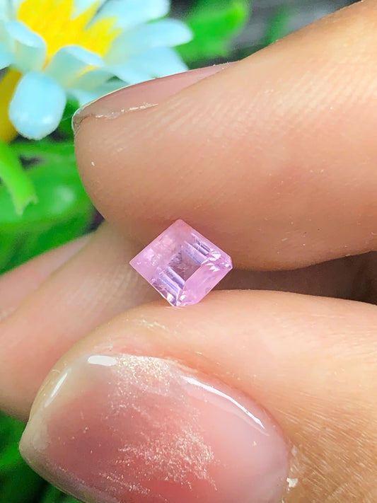 Natural Silky Pink sapphire 0.435cts_ 21012613