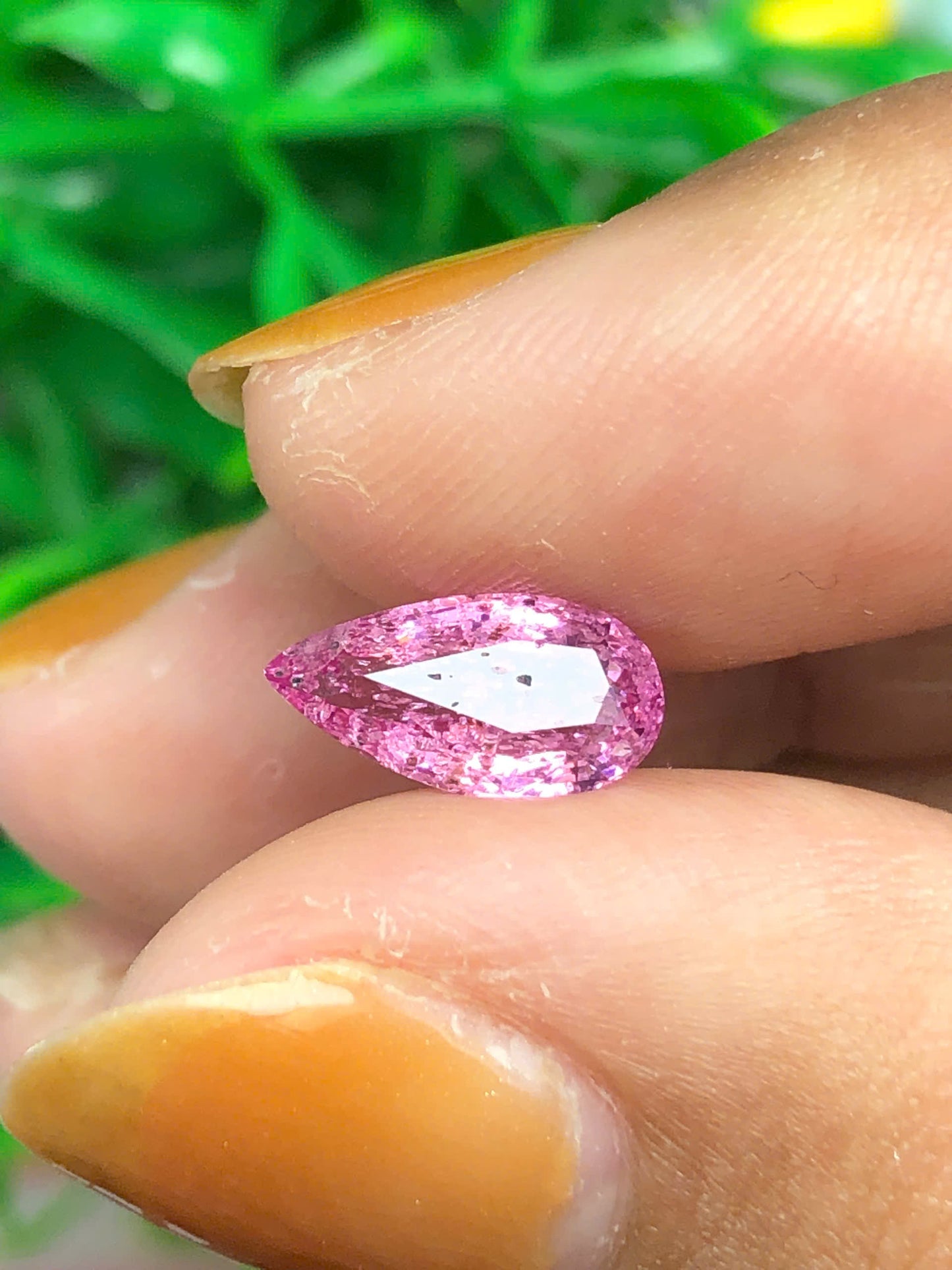Natural purplish pink sapphire LụcYên 1.71ct_29032607HU