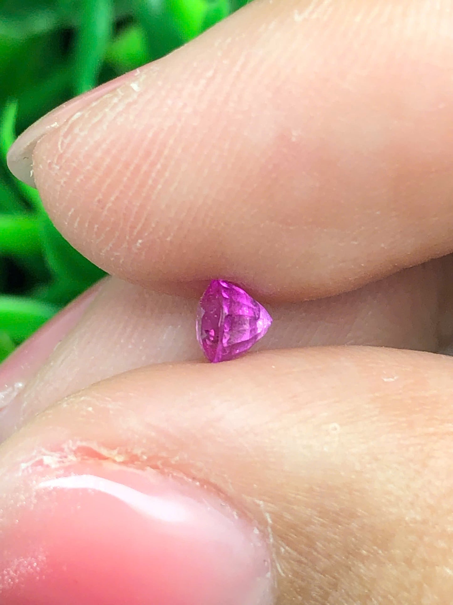 Natural purplish pink sapphire LụcYên 0.4ct_16022612HA