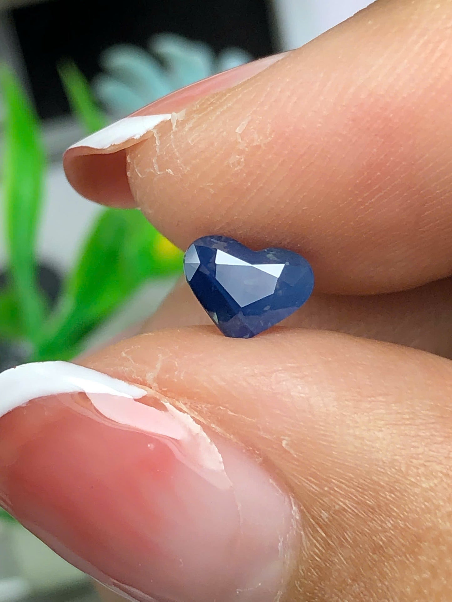 Natural Blue heart sapphire LụcYên_27042615HU