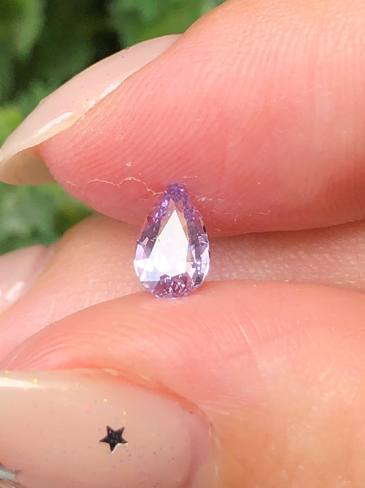 Natural purple spinel Lucyen 0,49ct  _100506HG