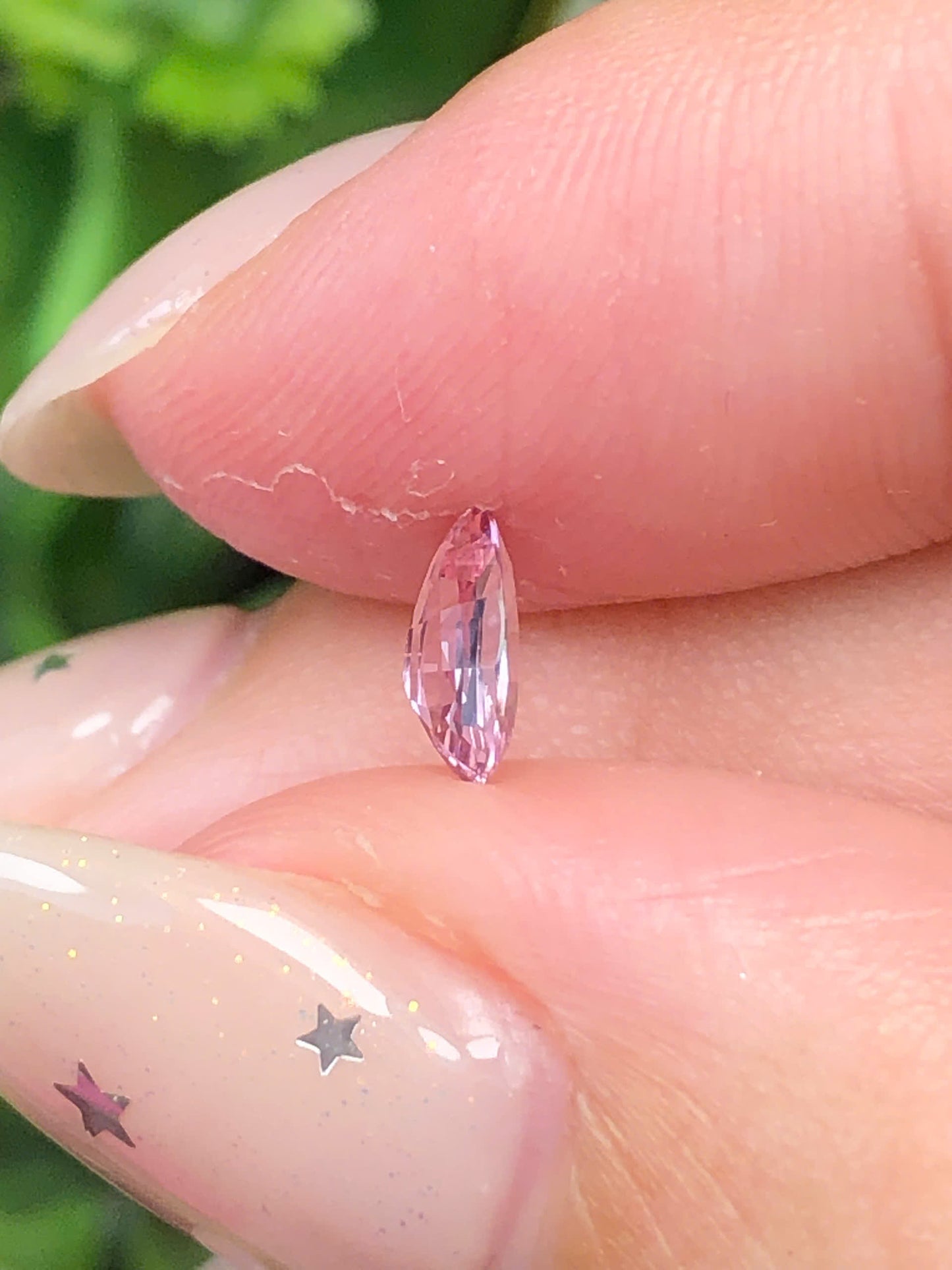 Natural purple spinel LucYen 0,38ct  - 100513HG