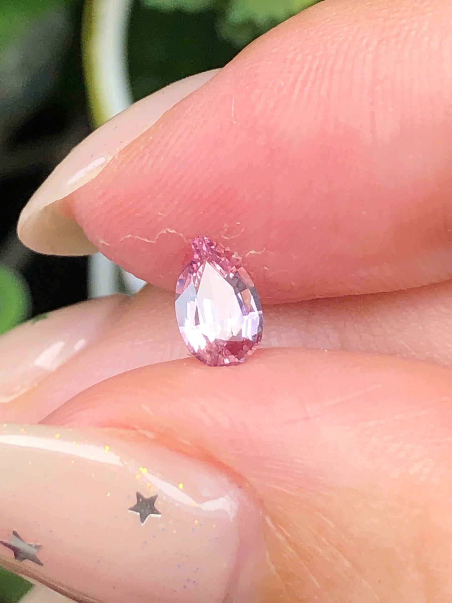 Natural purple spinel LucYen 0,38ct  - 100513HG