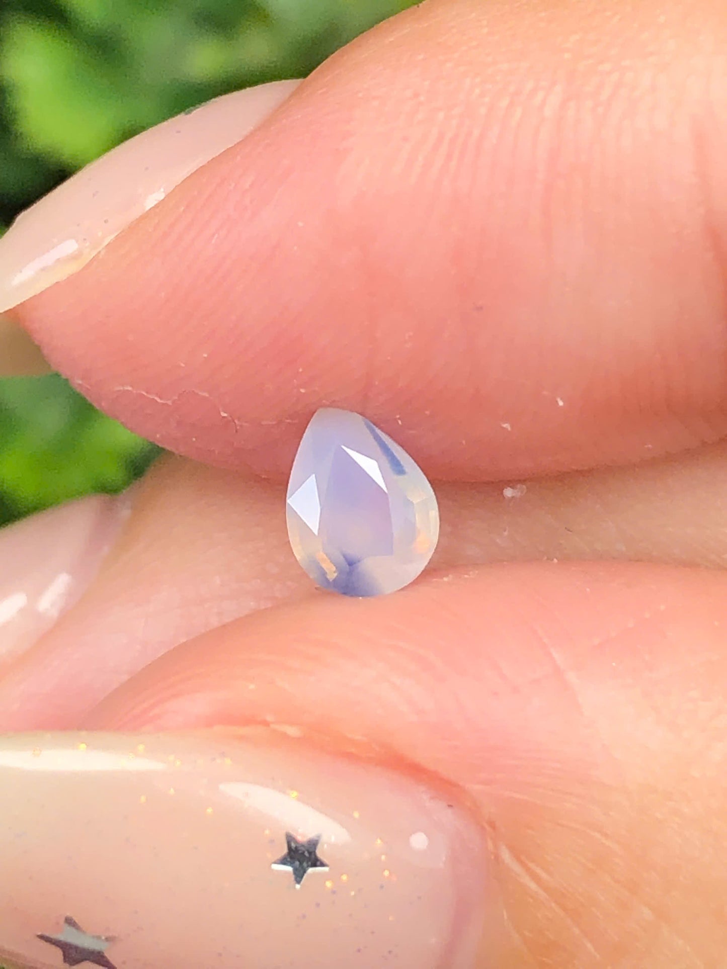 Natural silky sapphire multi color  Lucyen 0,37ct _100516HG