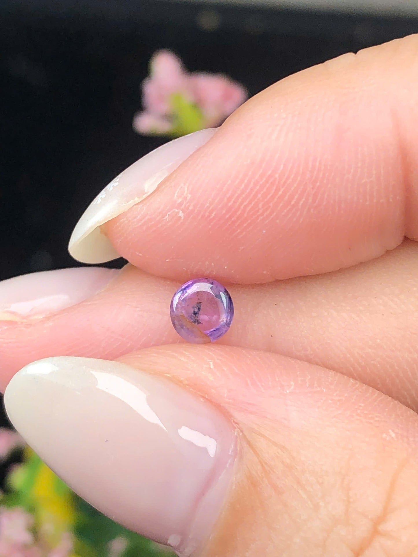 Natural purple Sapphire Cacbochon Luc Yen 0,56ct -041225HG