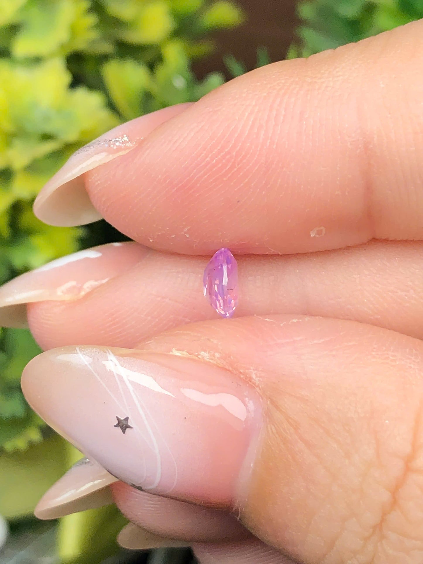 Natural purple sapphire Lucyen 0,43ct _201213HG