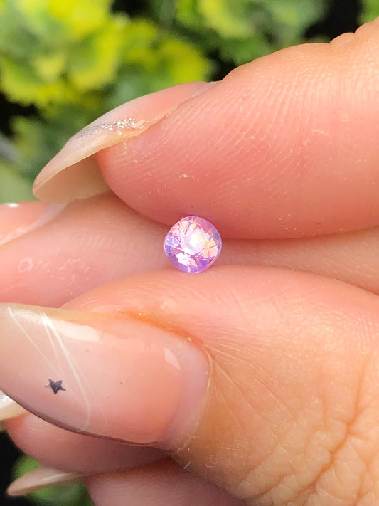 Natural purple sapphire Lucyen 0,34ct _201298HG