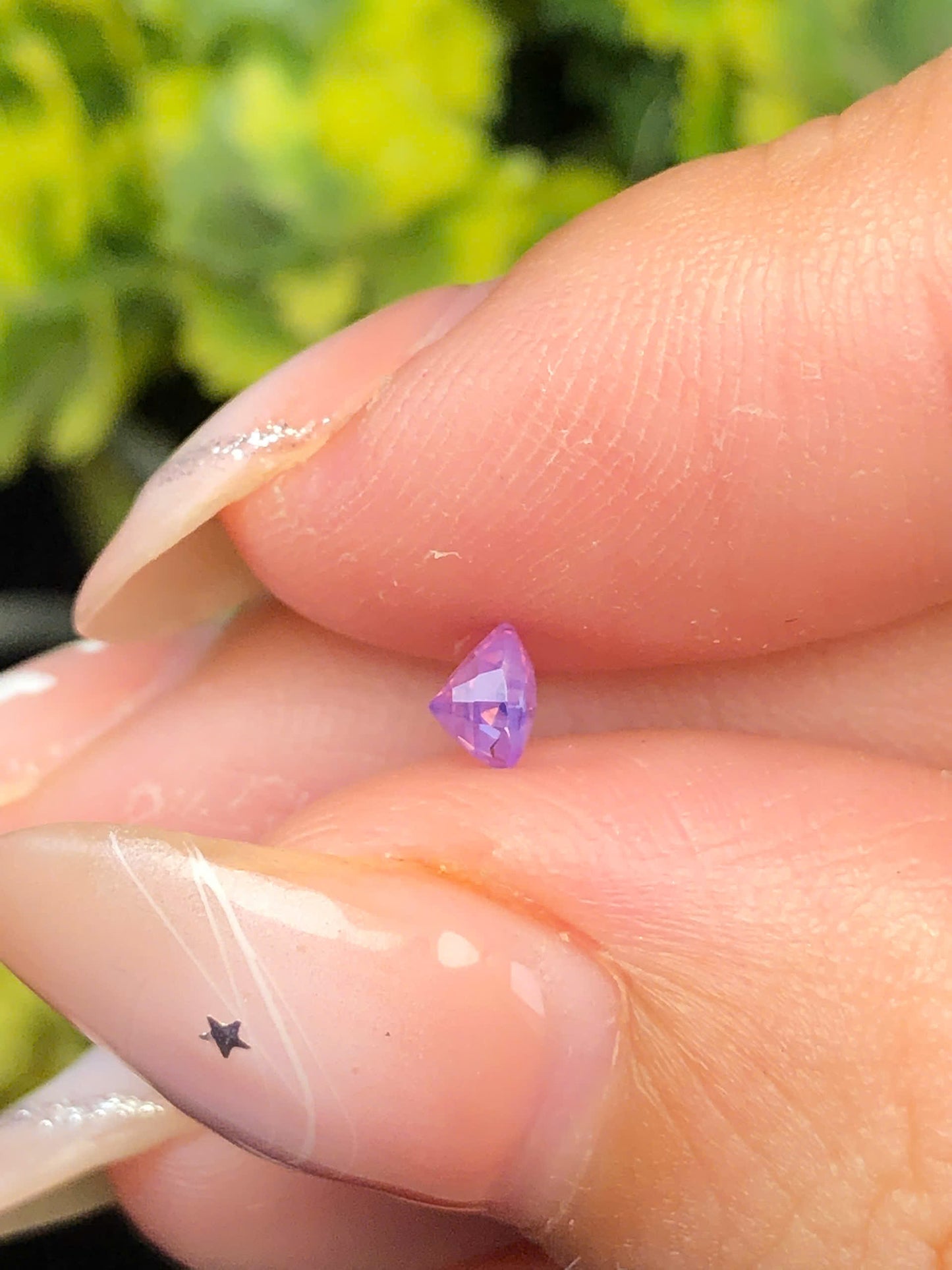 Natural purple sapphire Lucyen 0,34ct _201298HG
