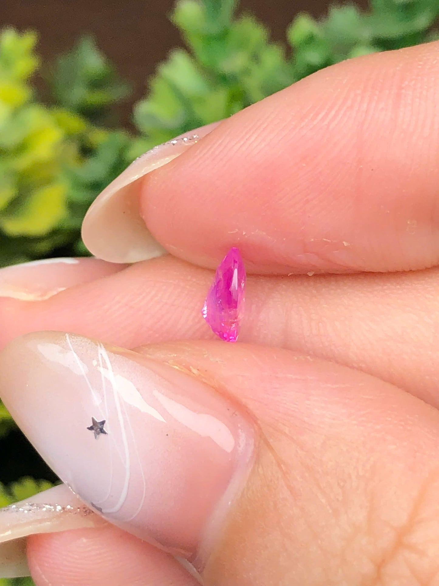 Natural purple silky sapphire Lucyen 0,67ct  _201207HG