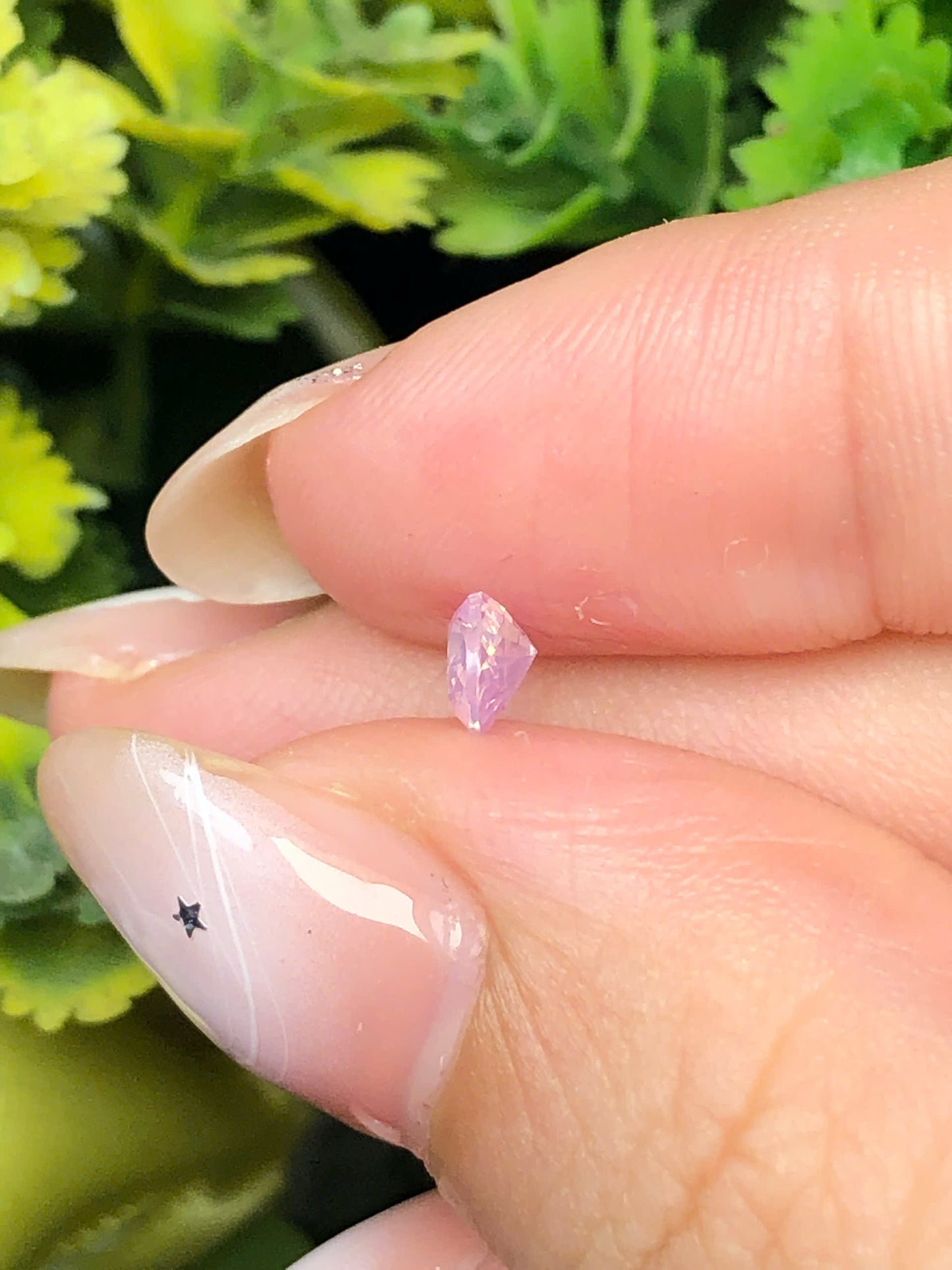 Natural lavender silky sapphire Lucyen 0,43ct _201227HG