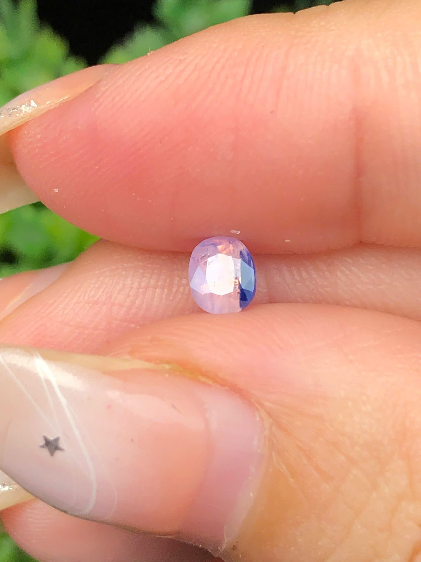 Natural purple sapphire Lucyen 0,42ct  _070154HG