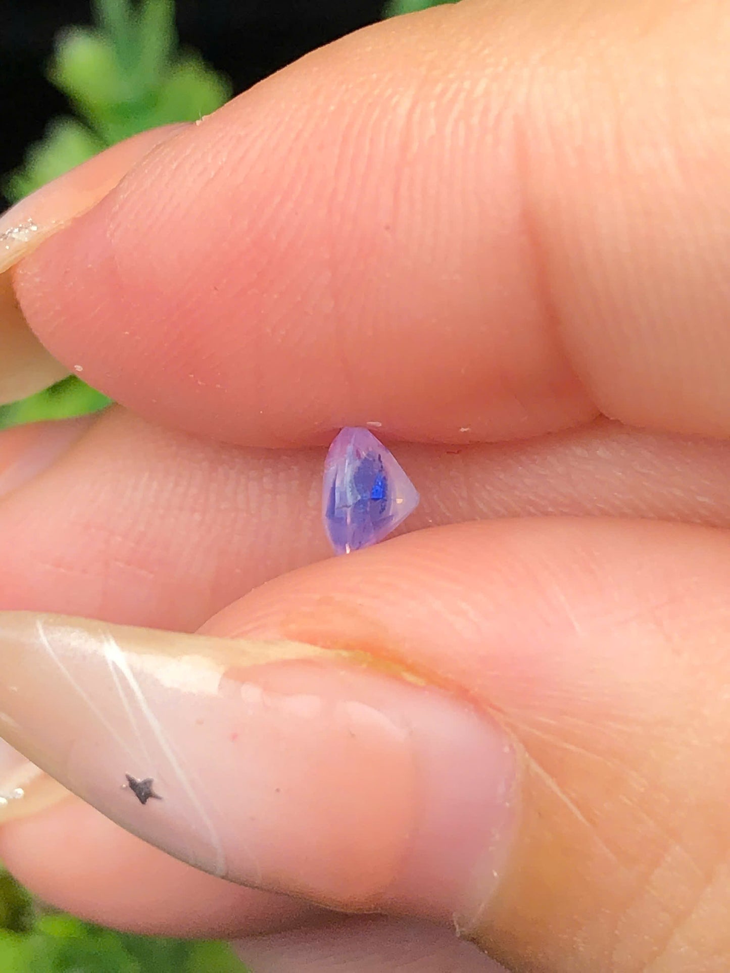 Natural purple sapphire Lucyen 0,42ct  _070154HG