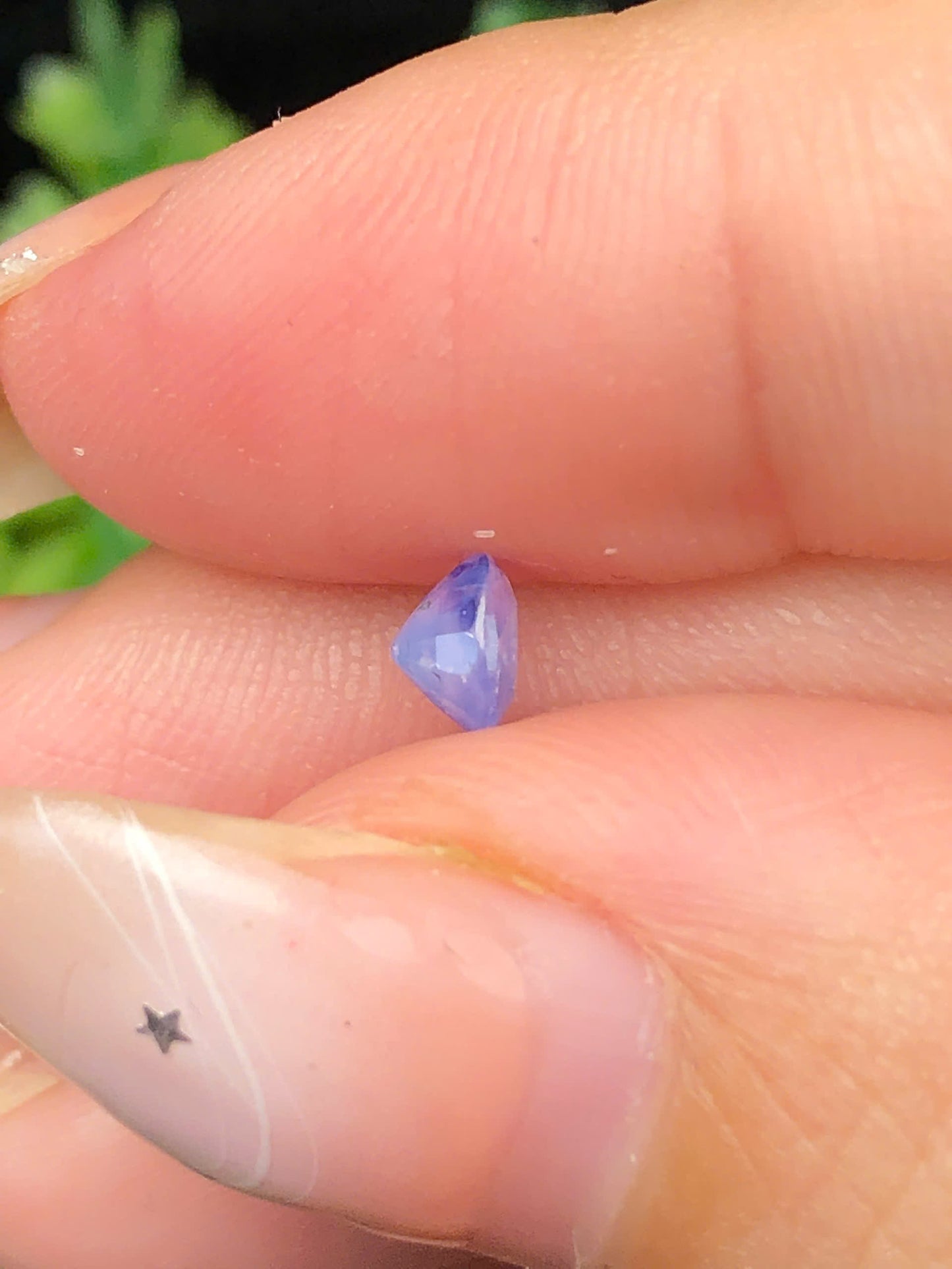 Natural purple sapphire Lucyen 0,42ct  _070154HG