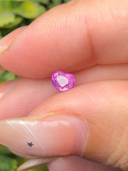 Natural pink silky sapphire Lucyen 0,46ct_070126HG