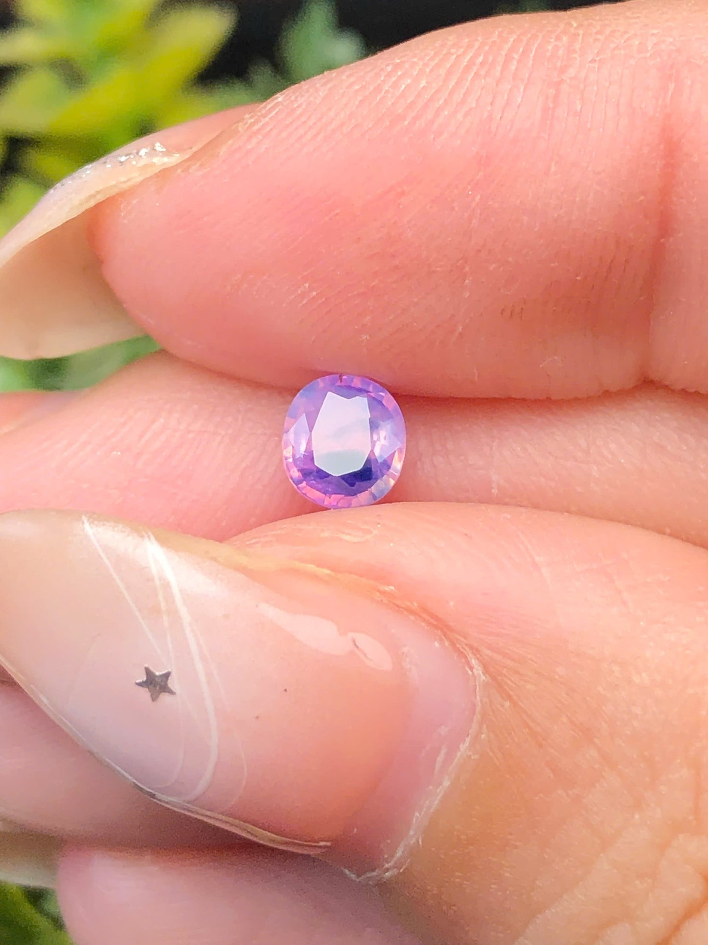 Natural purple silky sapphire Lucyen 0,4ct _070115HG