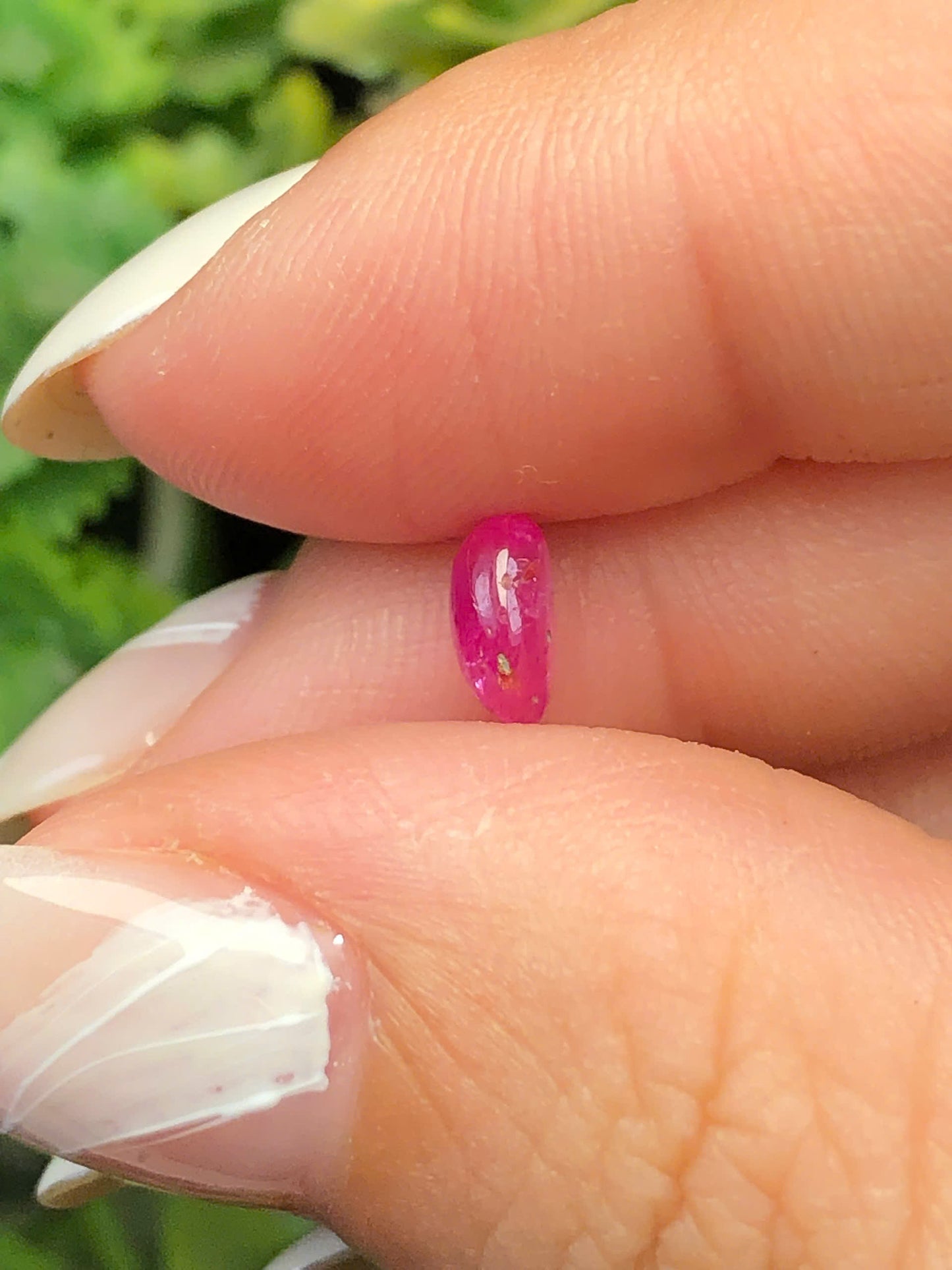 Natural Ruby Cacbochon Luc Yen 0,87ct -140110HG