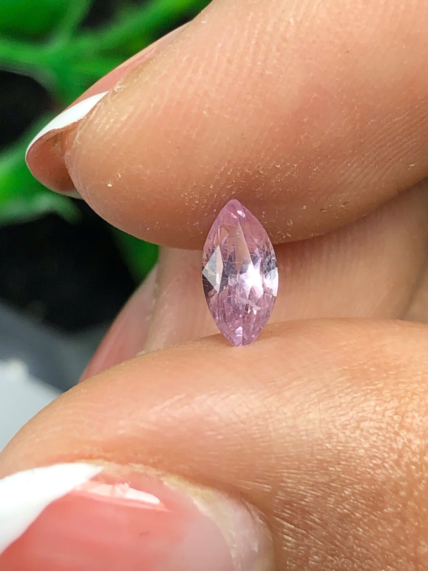 Natural pink spinel LucYen 0.6ct - 21052609HA