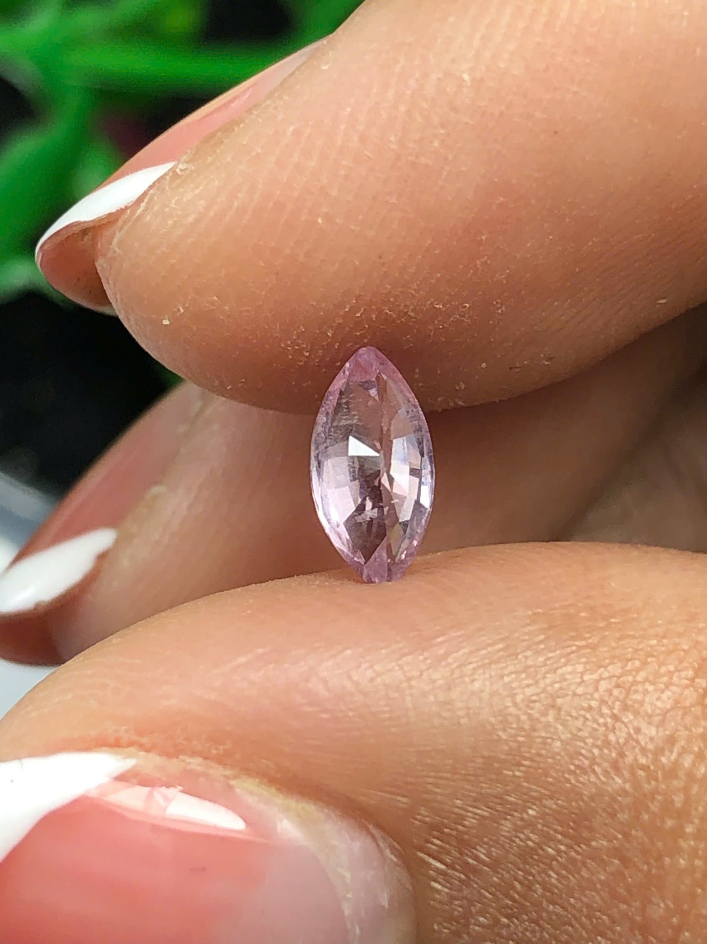 Natural pink spinel LucYen 0.6ct - 21052609HA