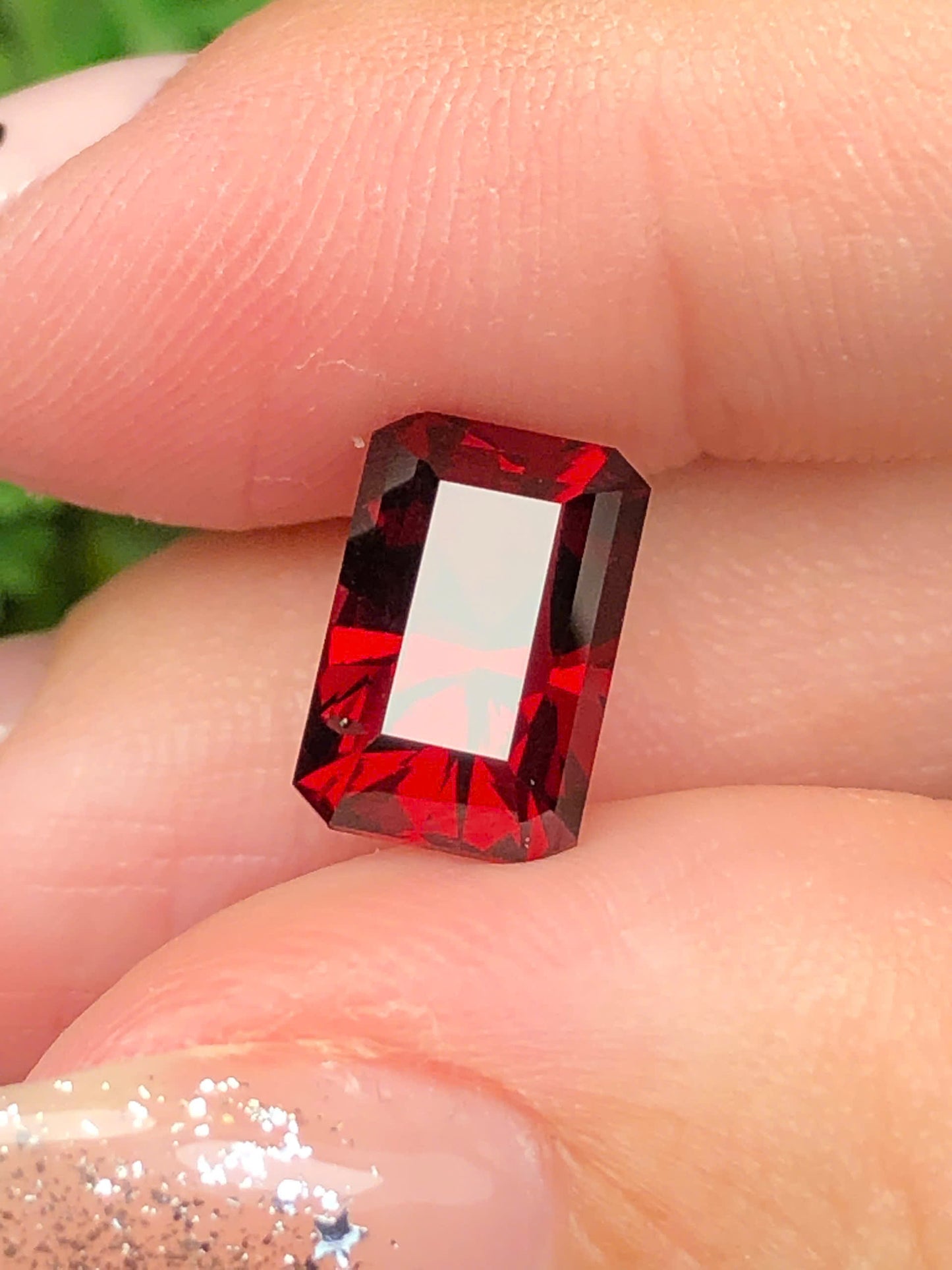 Natural Red Garnet 3,4ct  - 250416HG