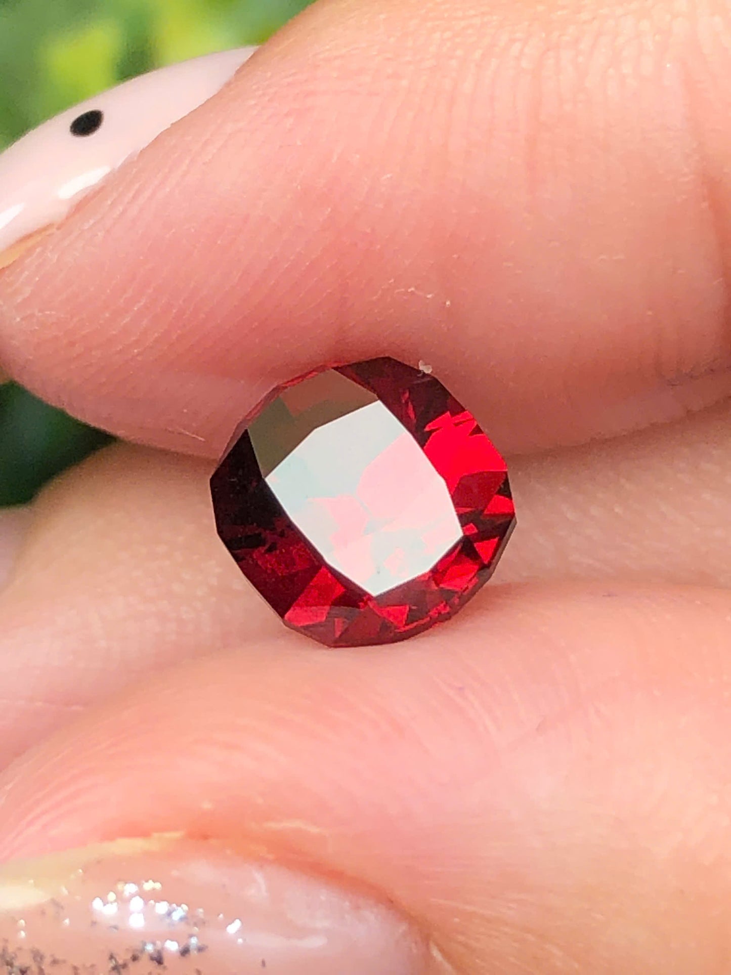 Natural Red Garnet 2,13ct  - 250411HG