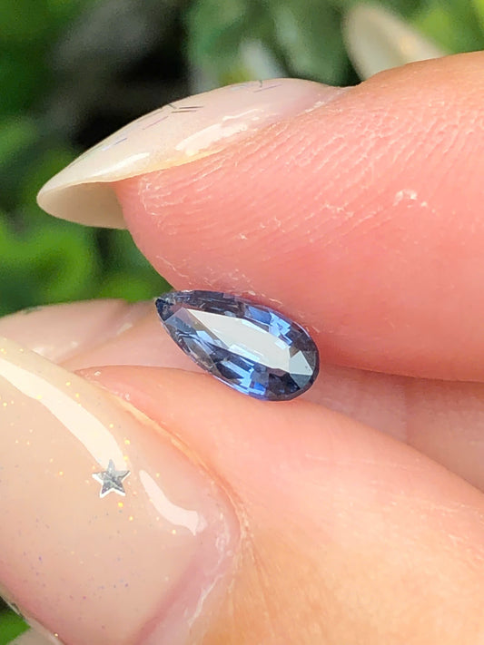 Natural blue spinel LucYen 0,52ct  - 200503 HG