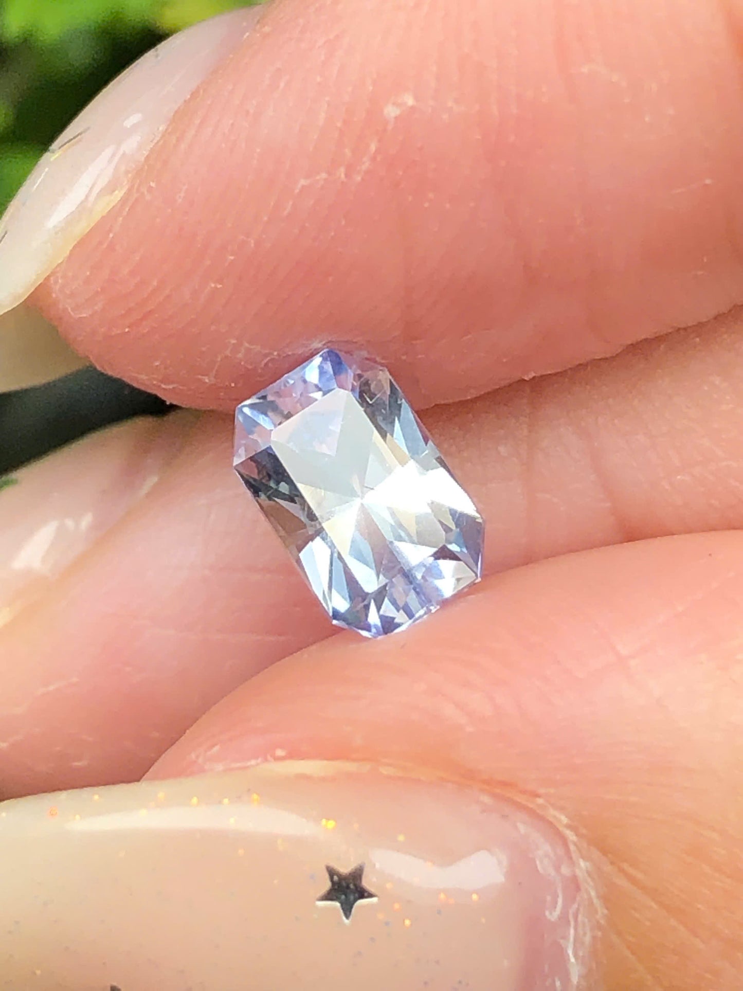 Natural light blue silky sapphire  0,97ct_200524HG