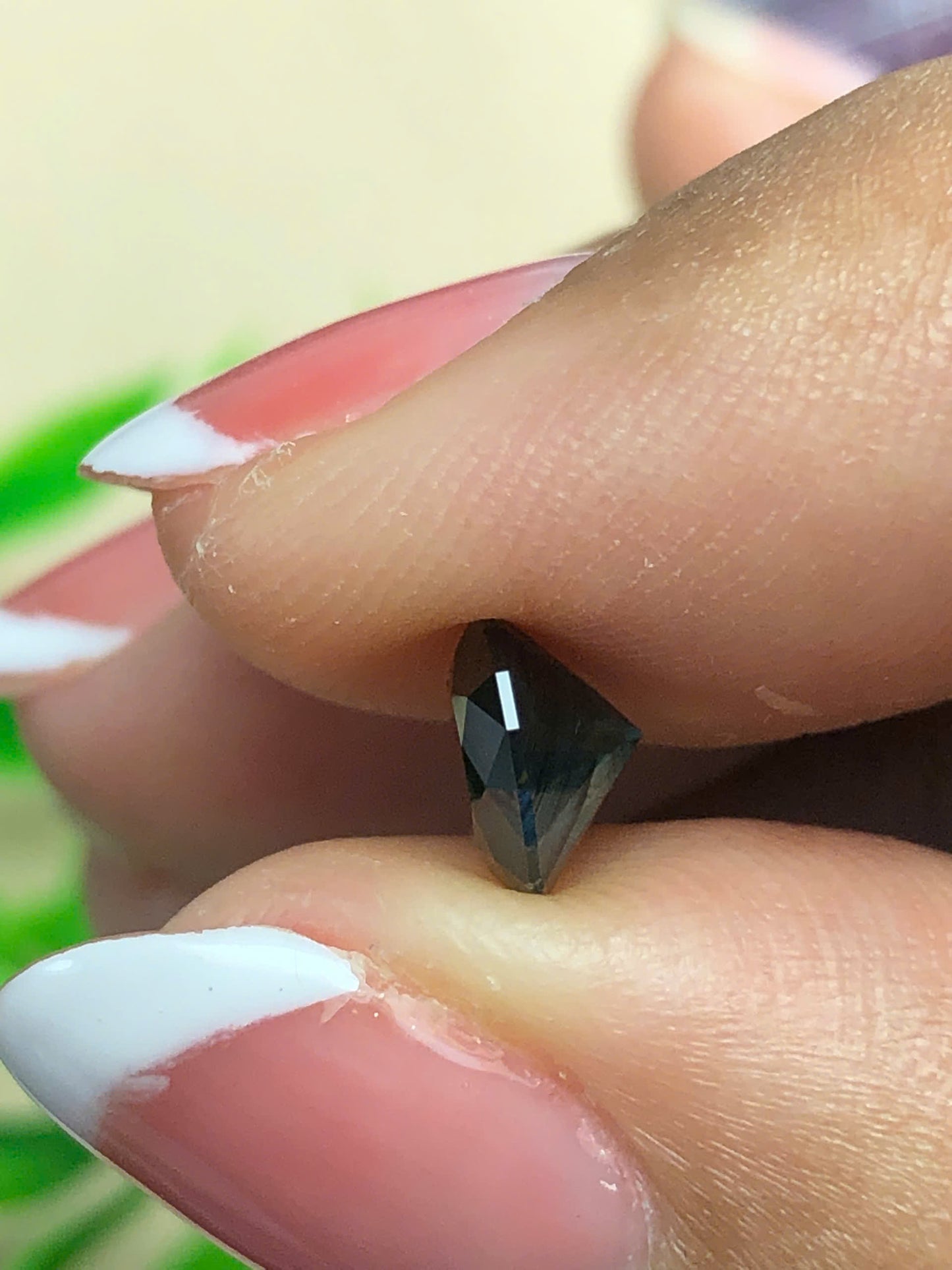 Natural Green sapphire Phan Thiet 1.53ct_26052603HG