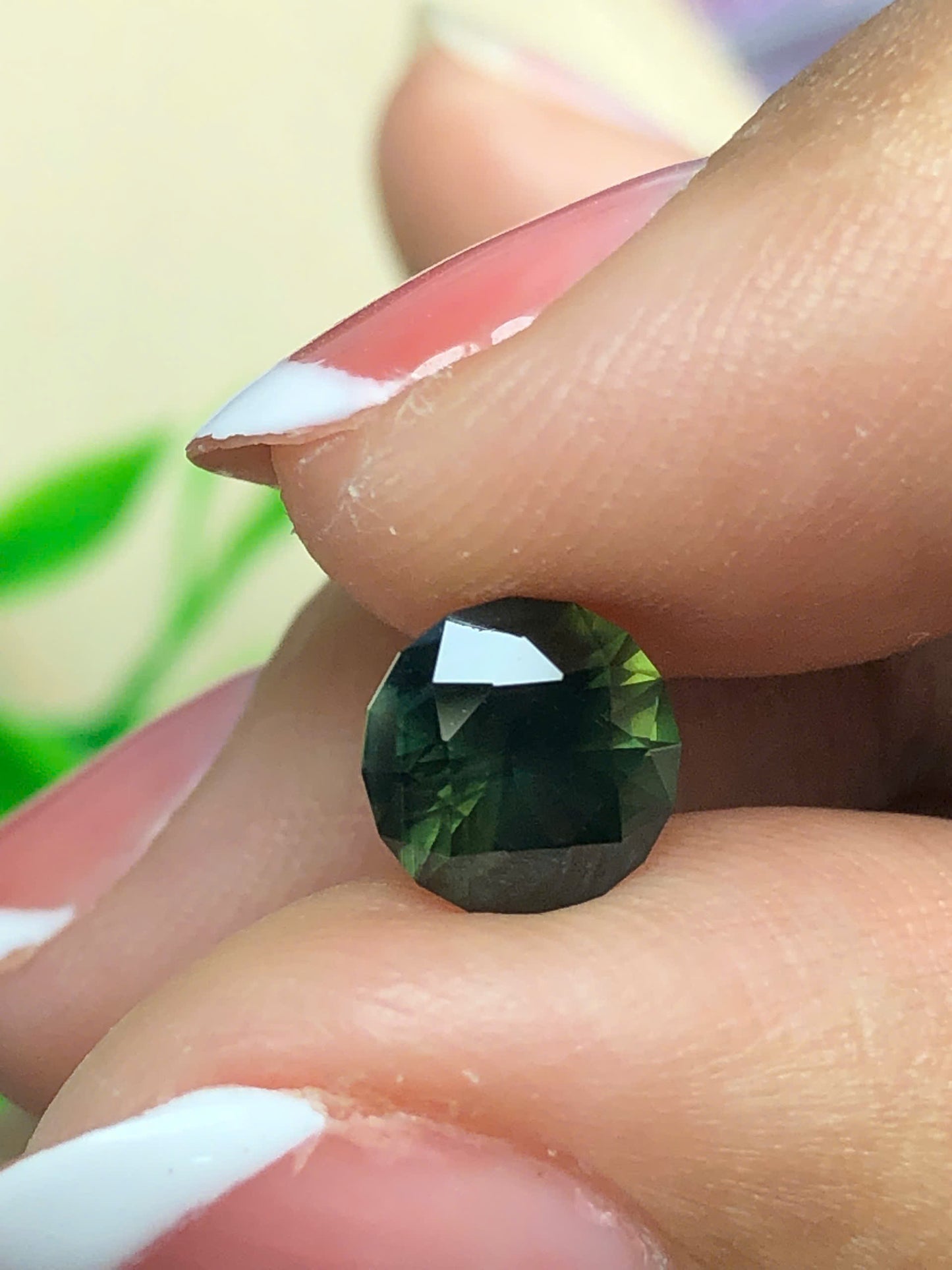 Natural Green sapphire Phan Thiet 1.53ct_26052603HG
