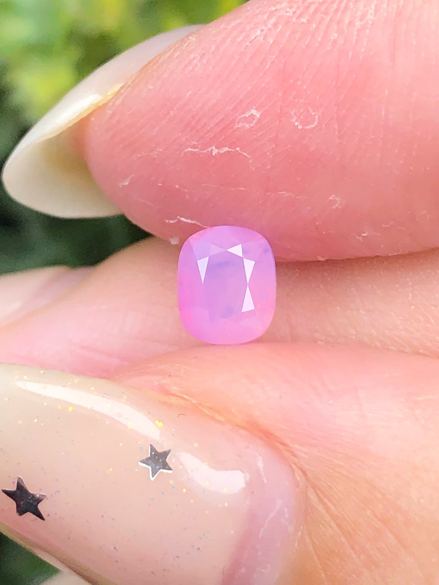 Natural pink silky sapphire Lucyen 0,75ct _260508HG
