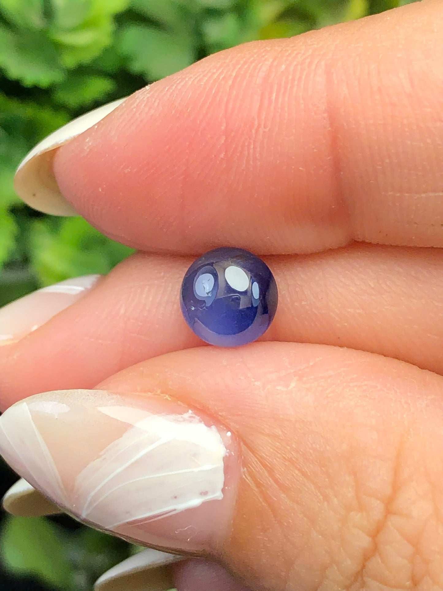 Natural blue sapphire Cacbochon Luc Yen 1,42 ct -140106HG