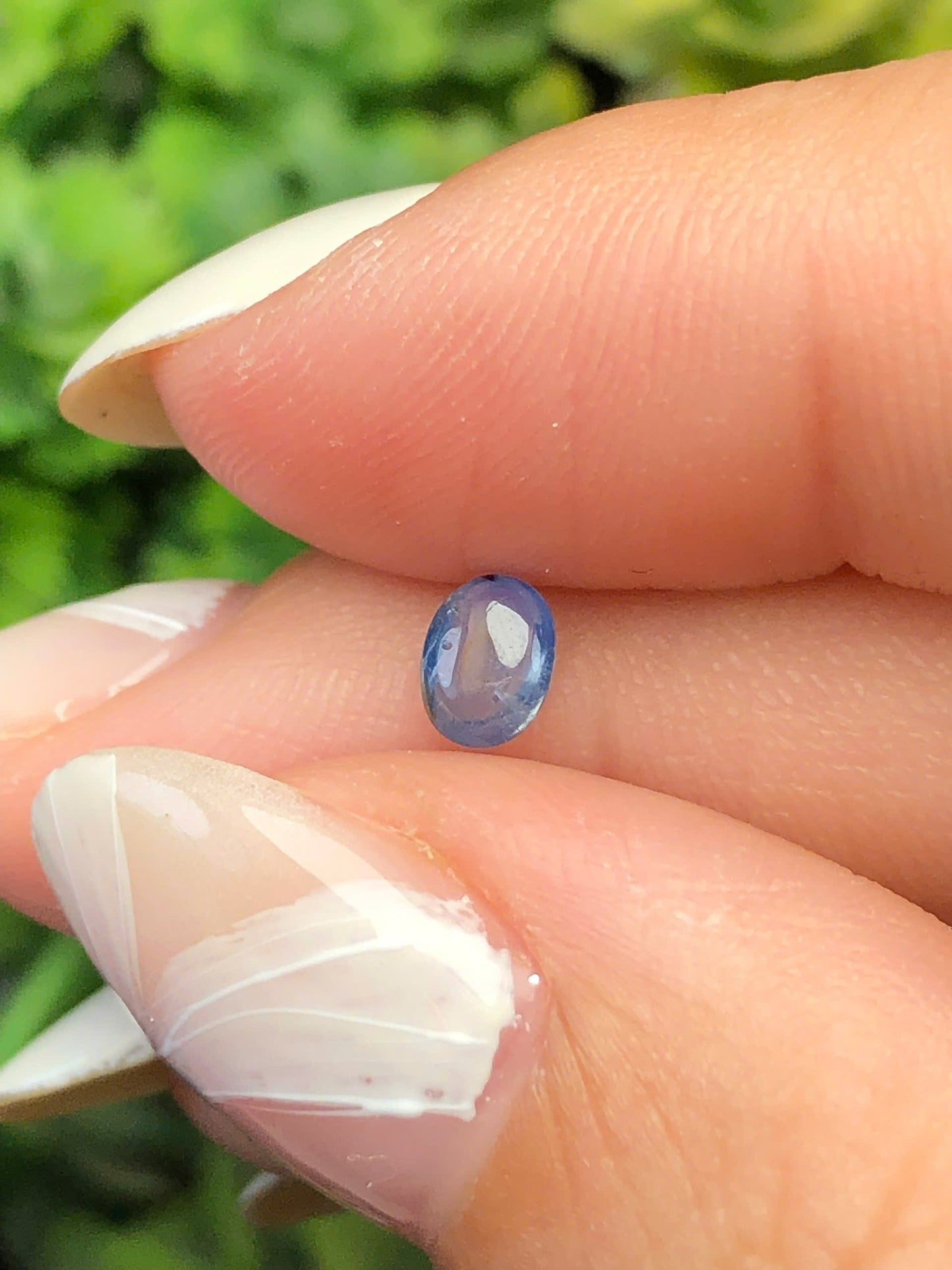 Natural blue Sapphire Cacbochon Luc Yen 0,44ct -140107HG