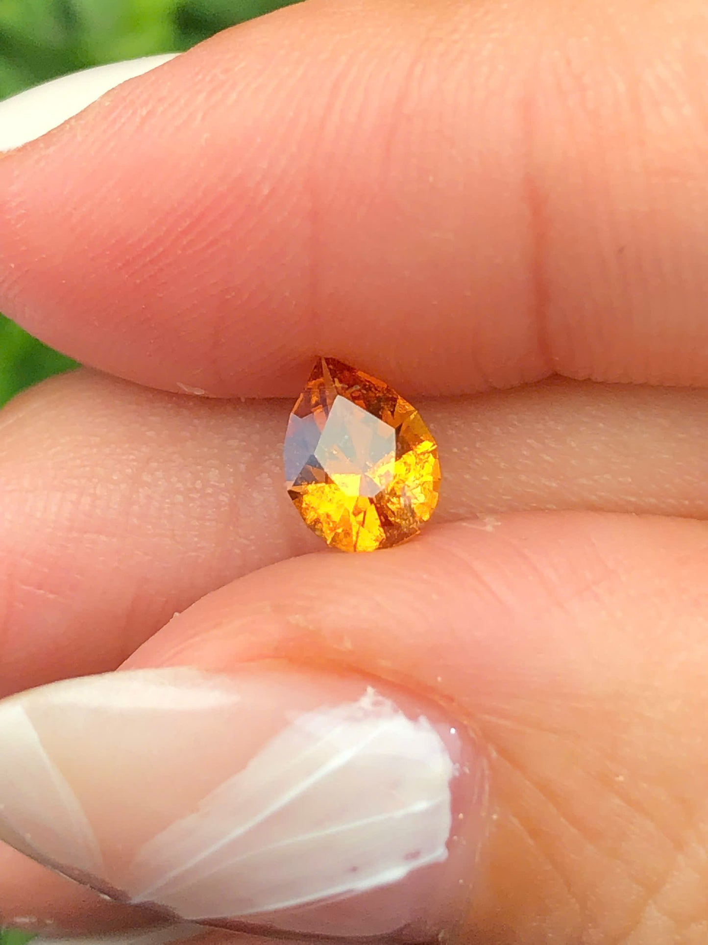 Natural Orange Garnet 0,6ct  - 210102HG