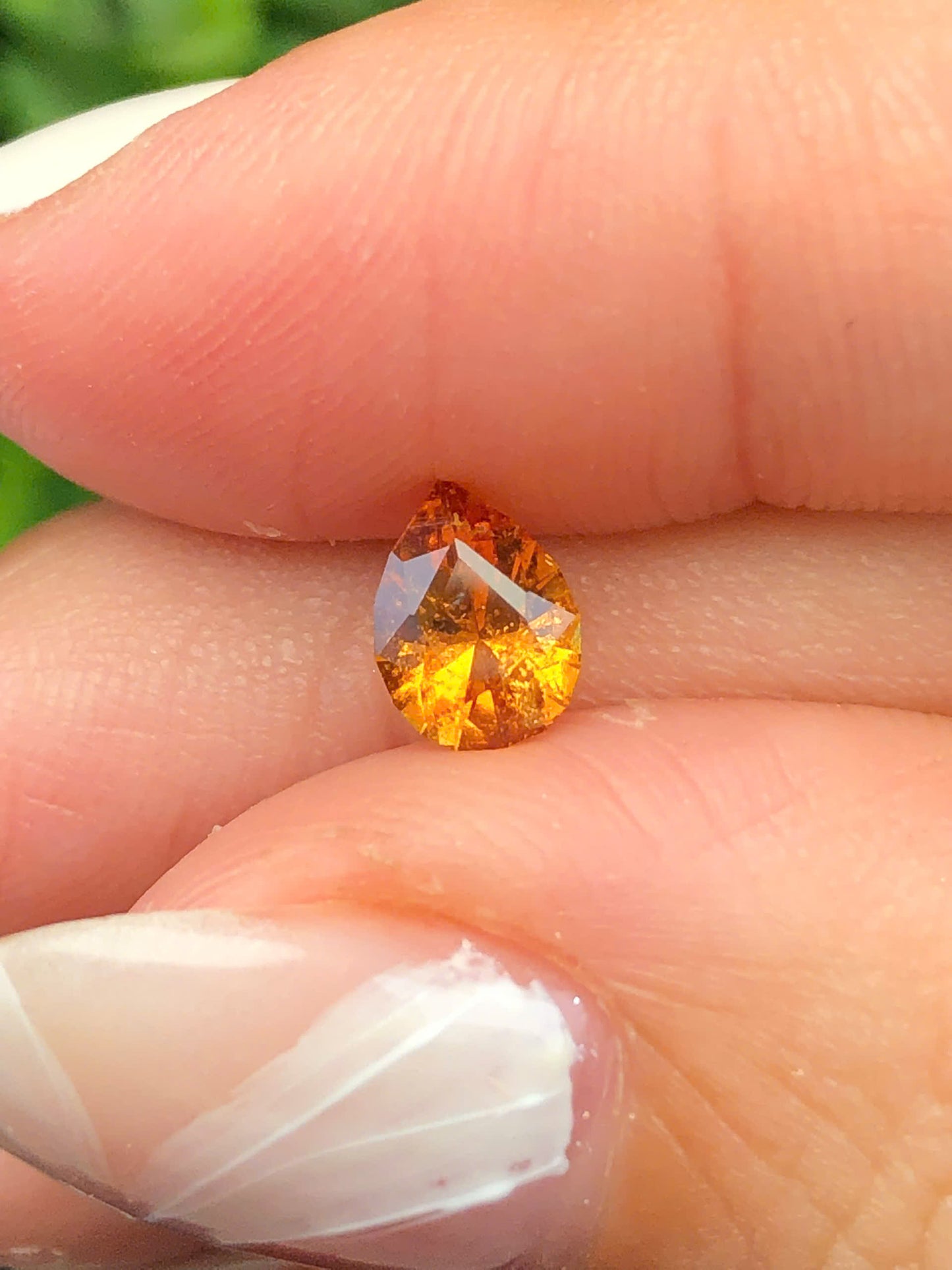 Natural Orange Garnet 0,6ct  - 210102HG