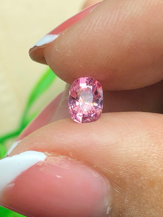Natural pink spinel Lucyen  0.63ct _28052624HG