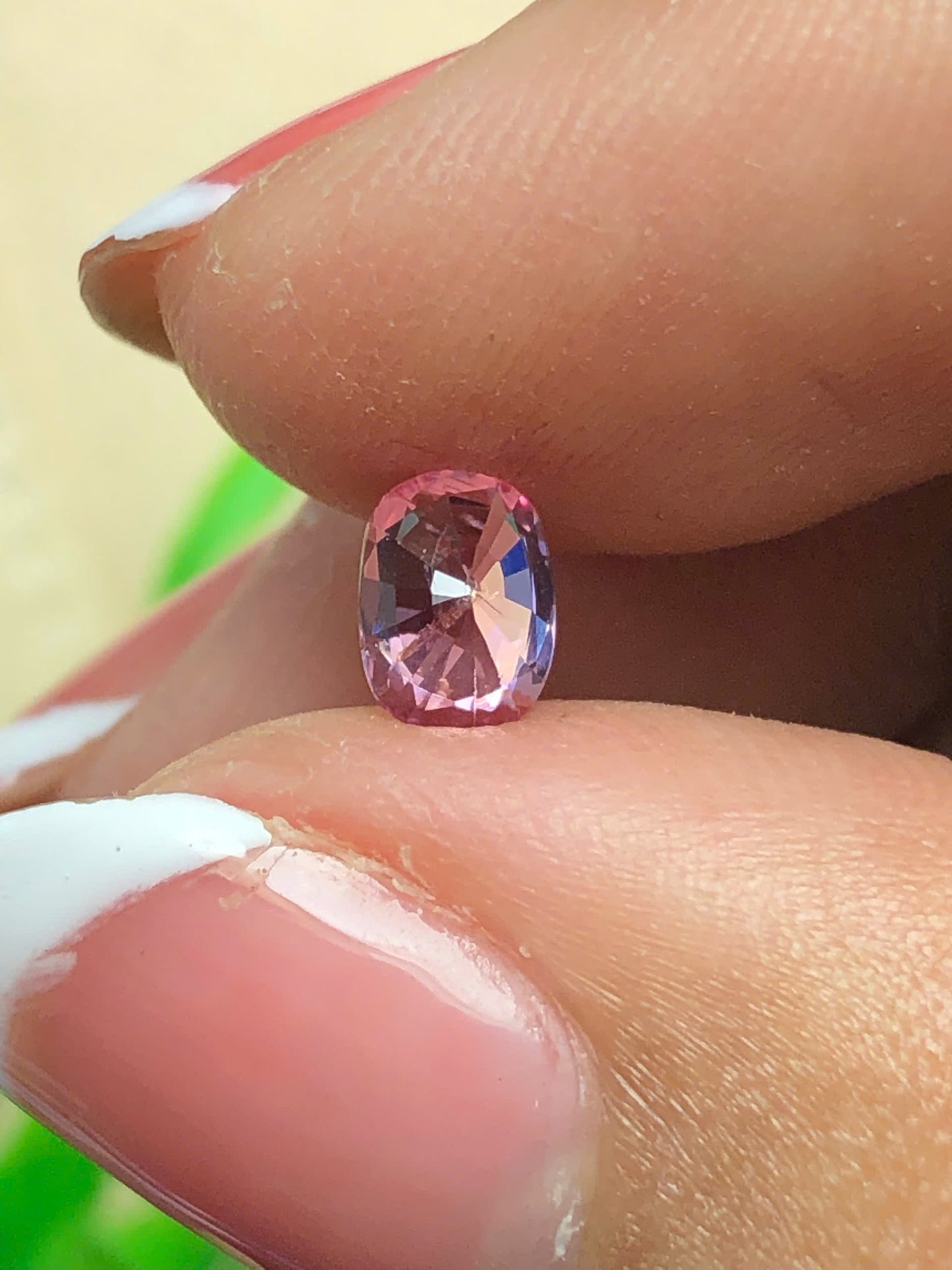 Natural pink spinel Lucyen  0.63ct _28052624HG