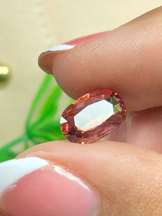 Natural orange spinel Lucyen 2.0ct _28052625HG