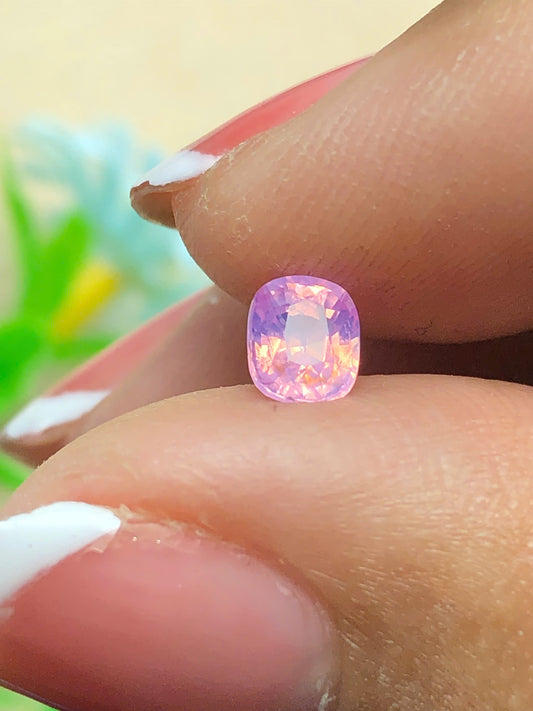 Natural pink silky sapphire Lucyen 0.63ct_28052628HG