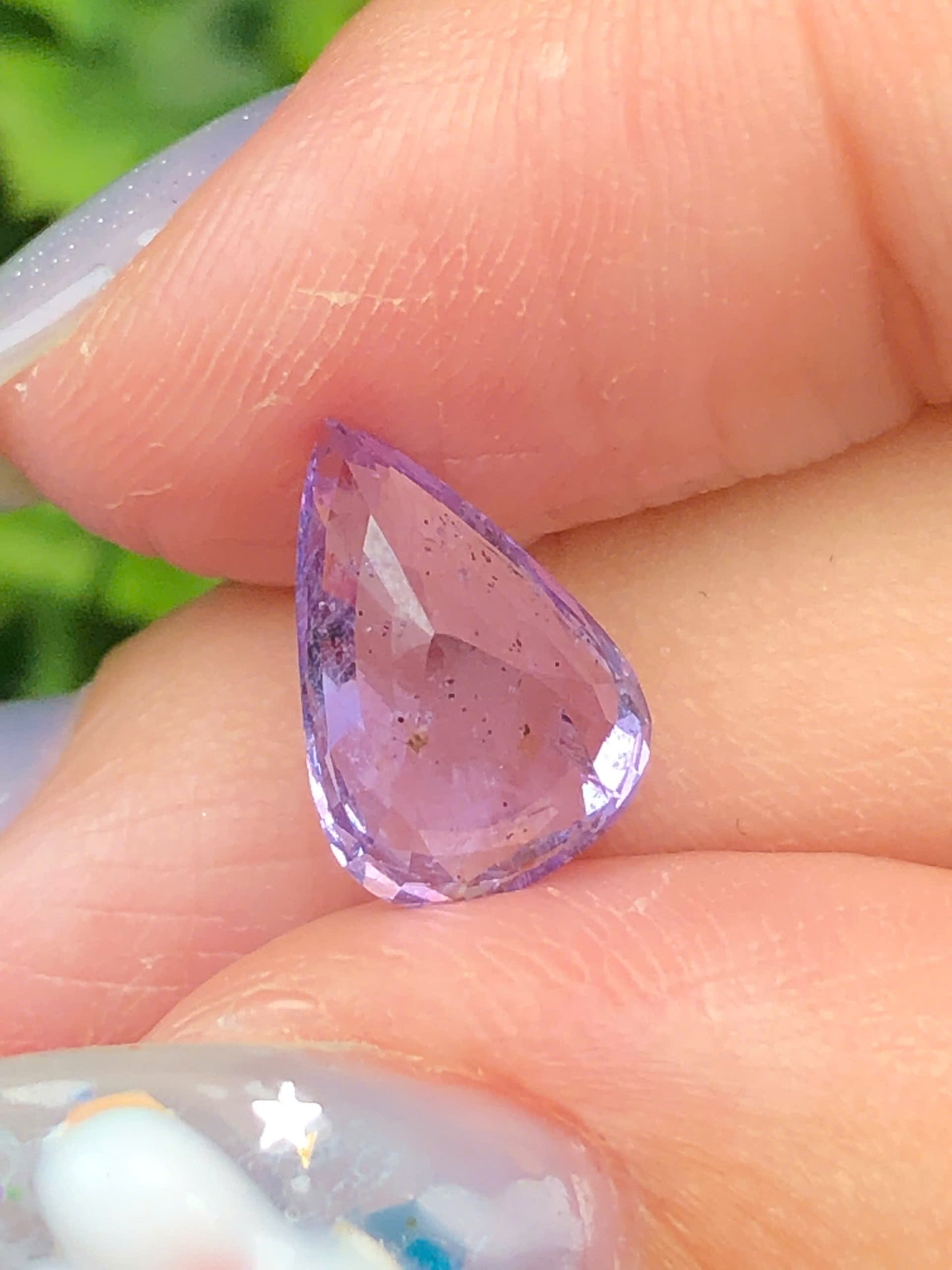 Natural purple silky sapphire Luc Yen  2,61ct  _HG
