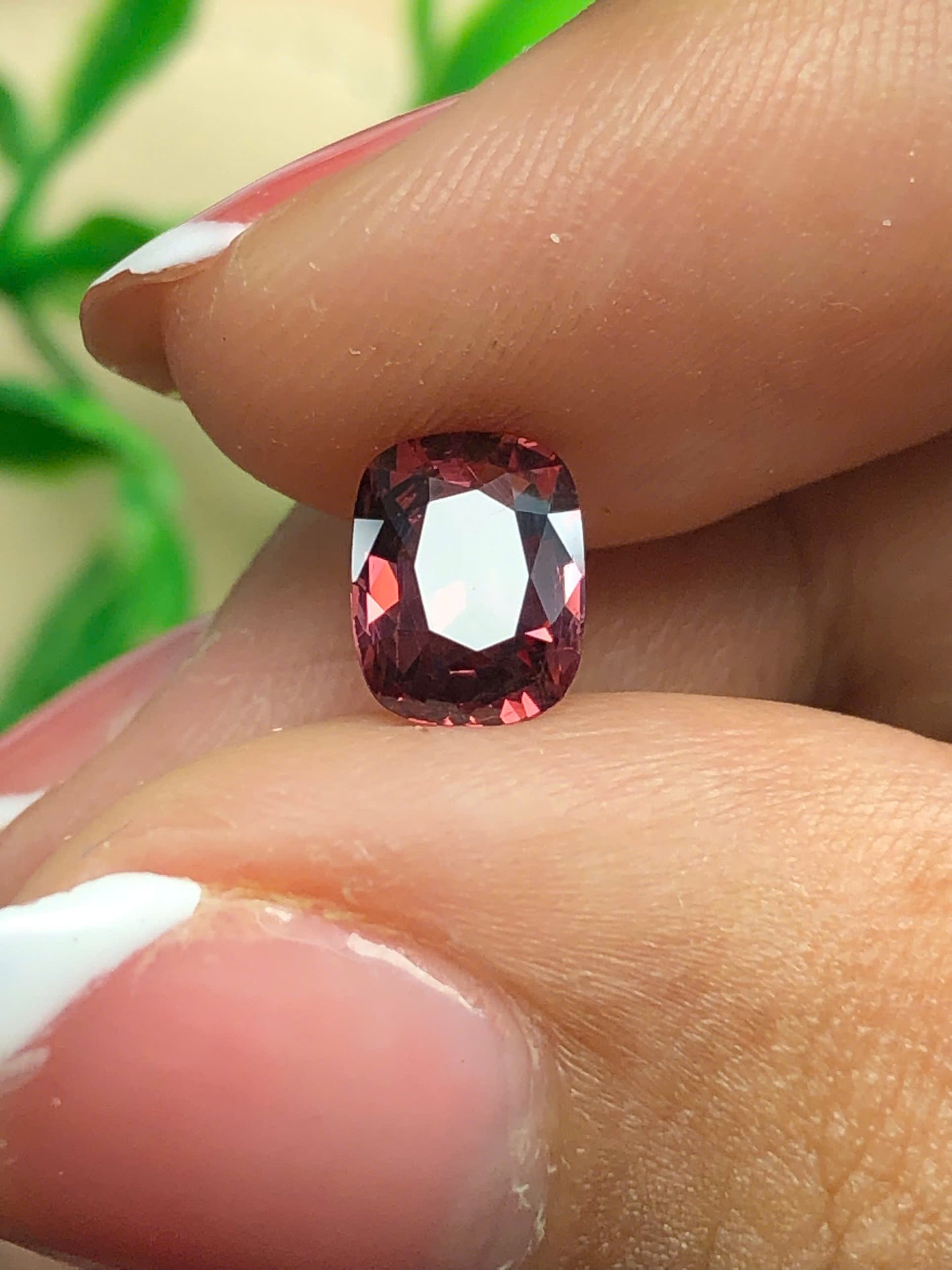 Natural pink spinel Lucyen  1.28ct _29052601HG