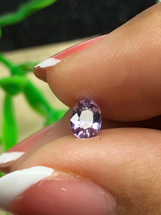 Natural purple spinel Lucyen 0.52ct _30052611HG