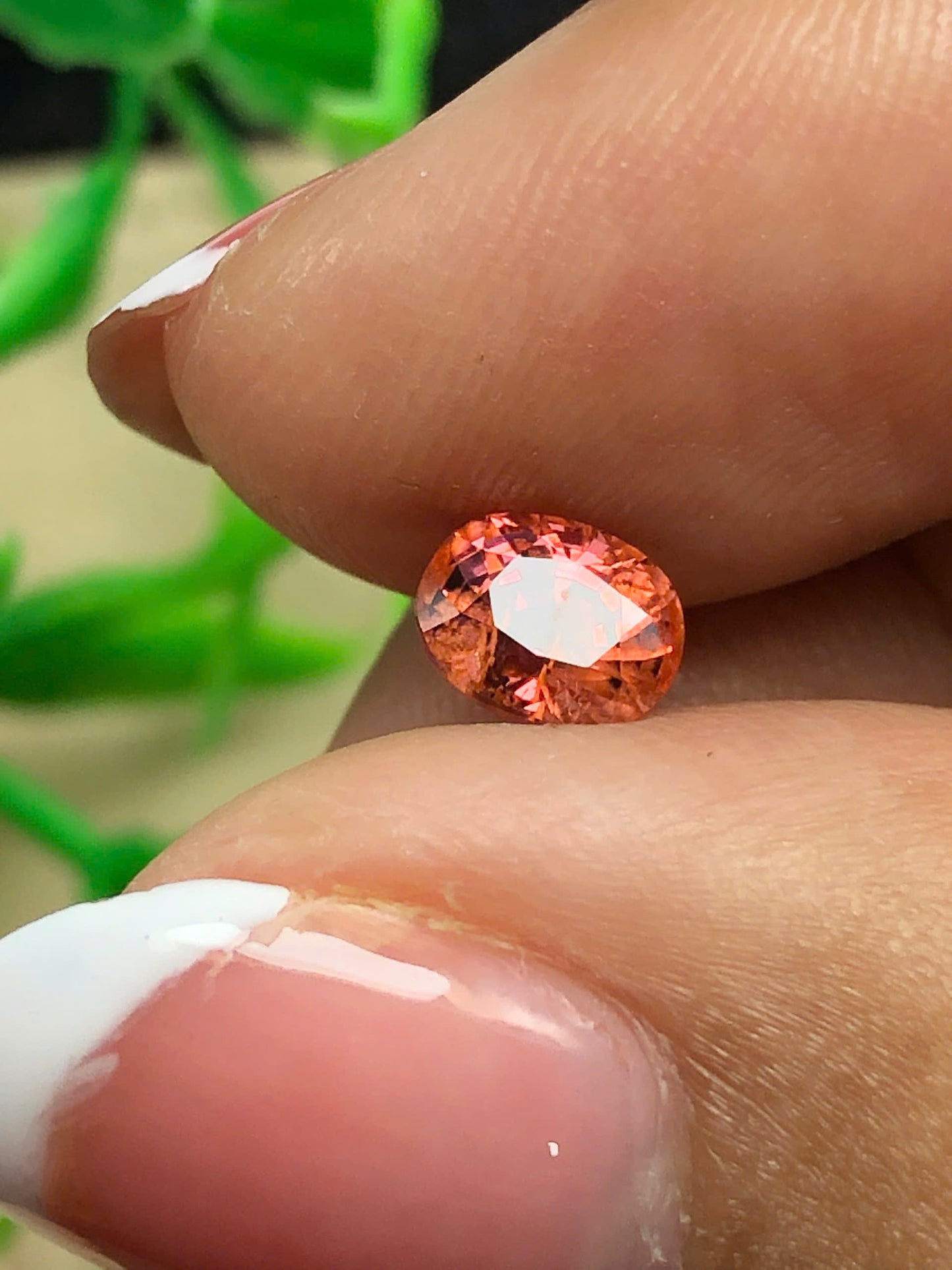 Natural orange spinel Lucyen  0.93ct  _30052606HG