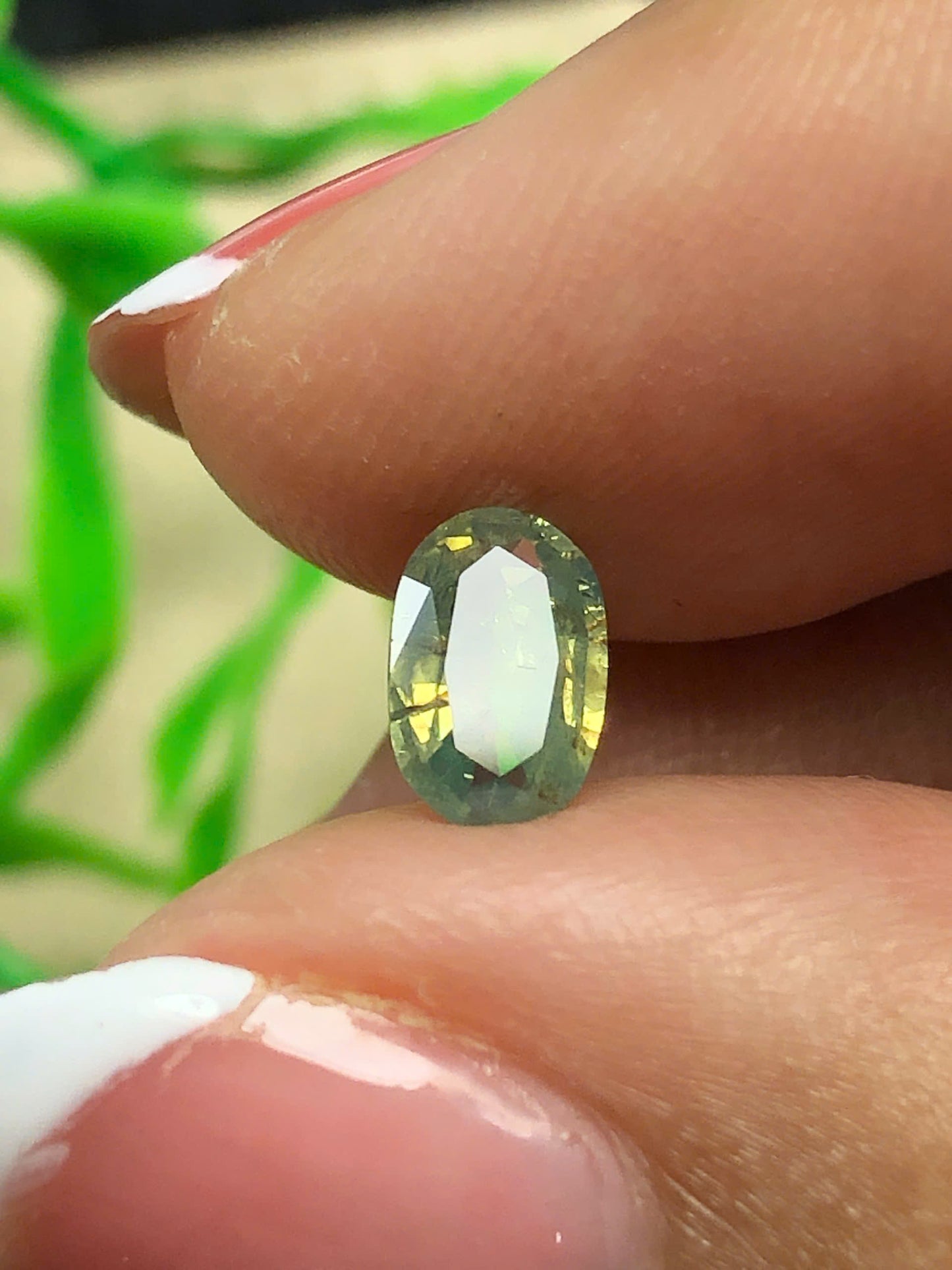 Natural green silky sapphire Lucyen  0.74ct - 30052612HA