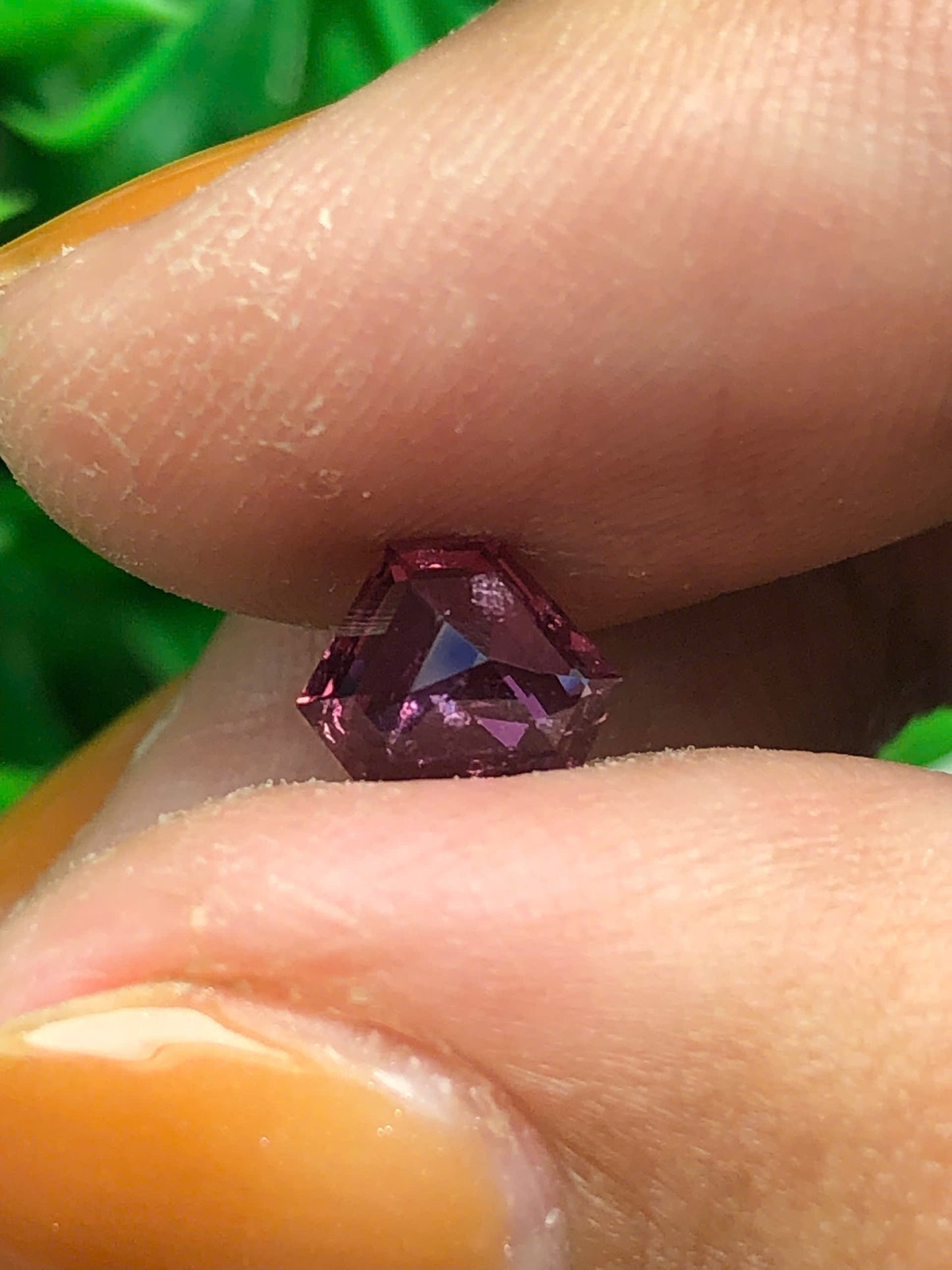 Natural red brown sapphire Luc Yen 0.745ct _24032624HG